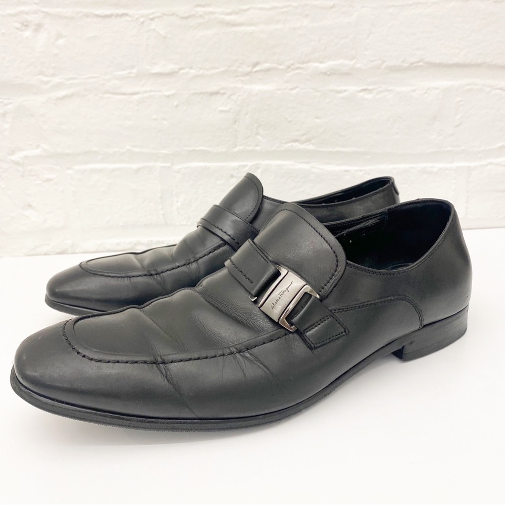 Salvatore Ferragamo || Mattia Side Buckle Dress Slip On Loafers‎ Black Silver 9